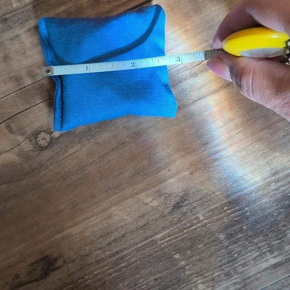 Travel Cornhole Game Set with Blue and Red Bean Bags - Picture 7 of 15